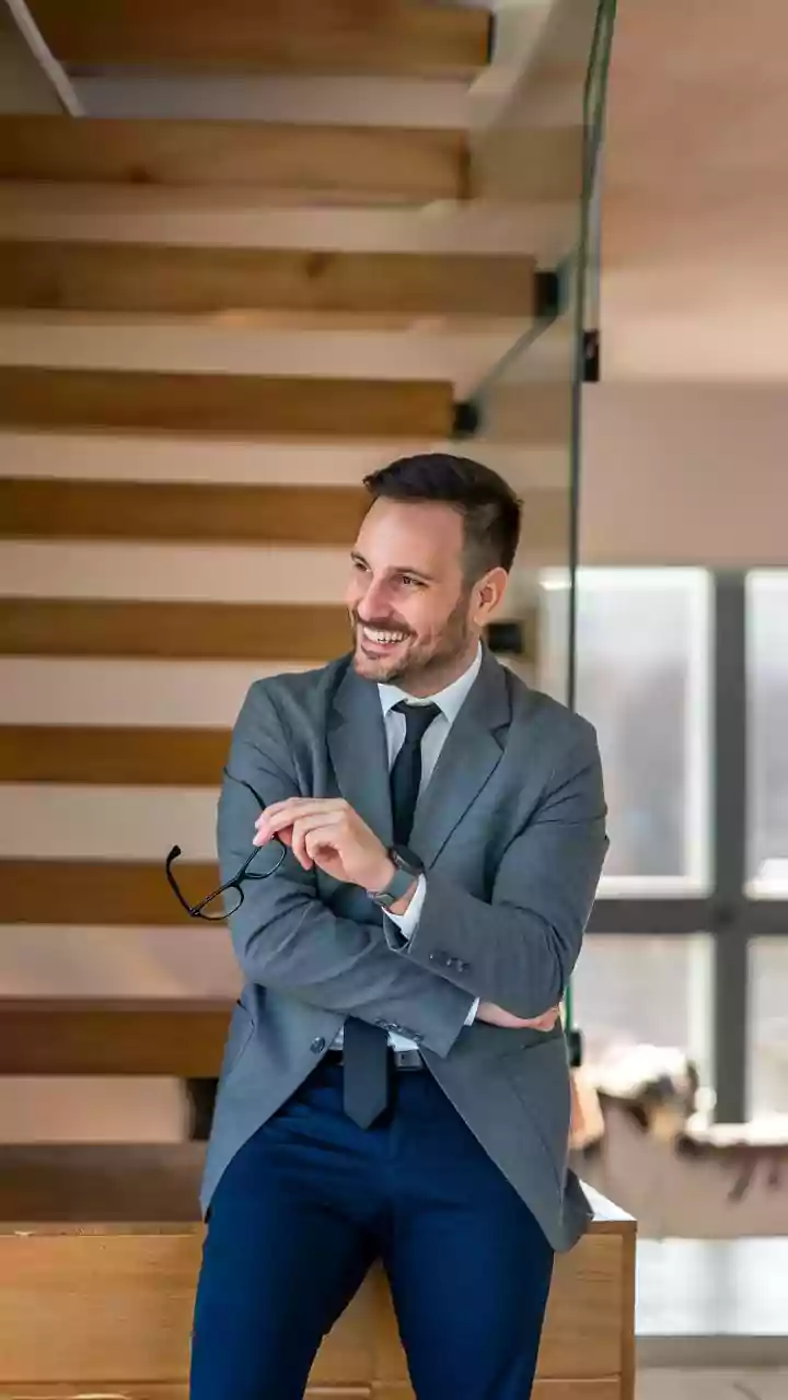 How A 'Quiet Luxury' LinkedIn Presence Signifies Seniority And Quality To Global Clients