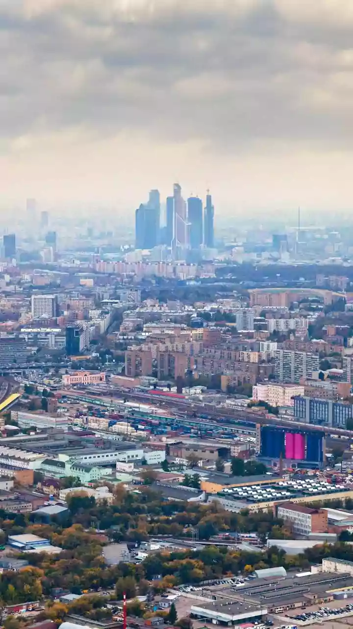 Research On Smog And Visible Skin Changes Separates Possible Skin Effects From Guaranteed Changes