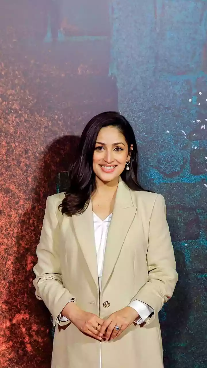 Haq: Unveiling the Fees of Its Star Cast & Courtroom Drama