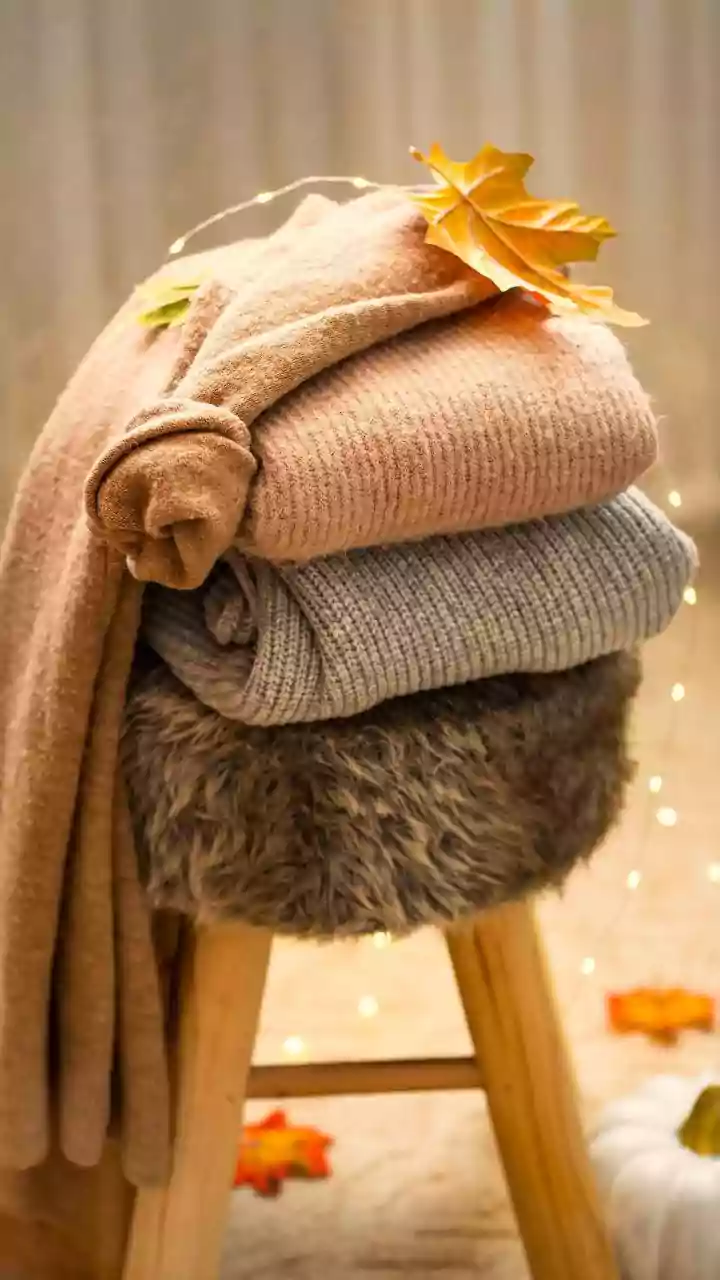 5 Trendy Winter Fashion Tips: Stay Chic & Warm!