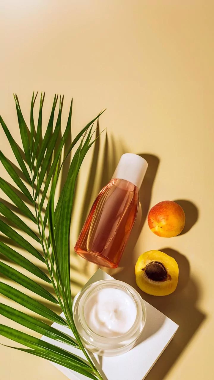 Beat Summer Breakouts Naturally: Your Guide to Clear, Radiant Skin