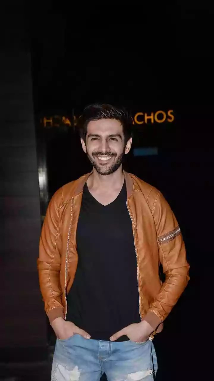 Bollywood Star Kartik Aaryan Savors Timeless Flavors at Delhi's Iconic Kwality Restaurant