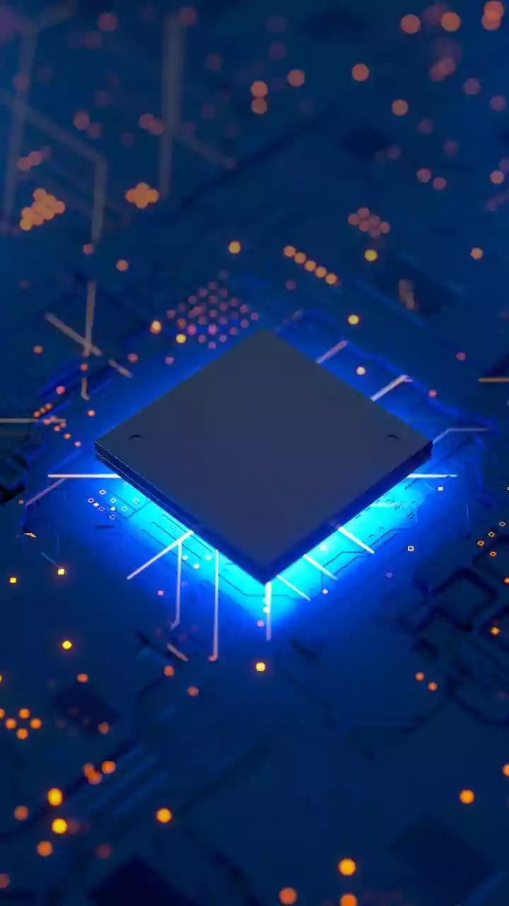 Intel's new Core Ultra chips bring serious power to handheld gaming