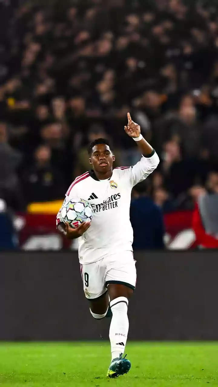 José Mourinho stops any January exit for Endrick as he did when Aston Villa, AC Milan and AS Roma asked for the Brazilian in August, Club + coach o...