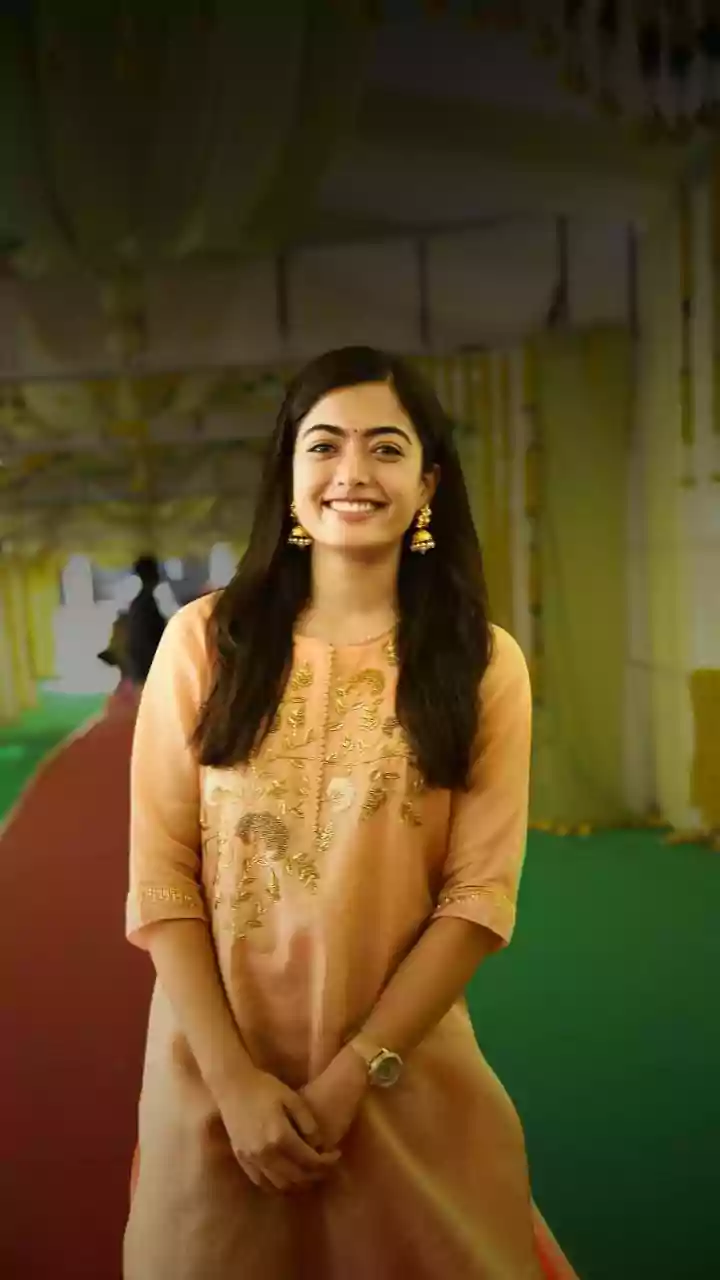 Rashmika Mandanna's Diet Secrets: Hydration, Balanced Meals & Cravings