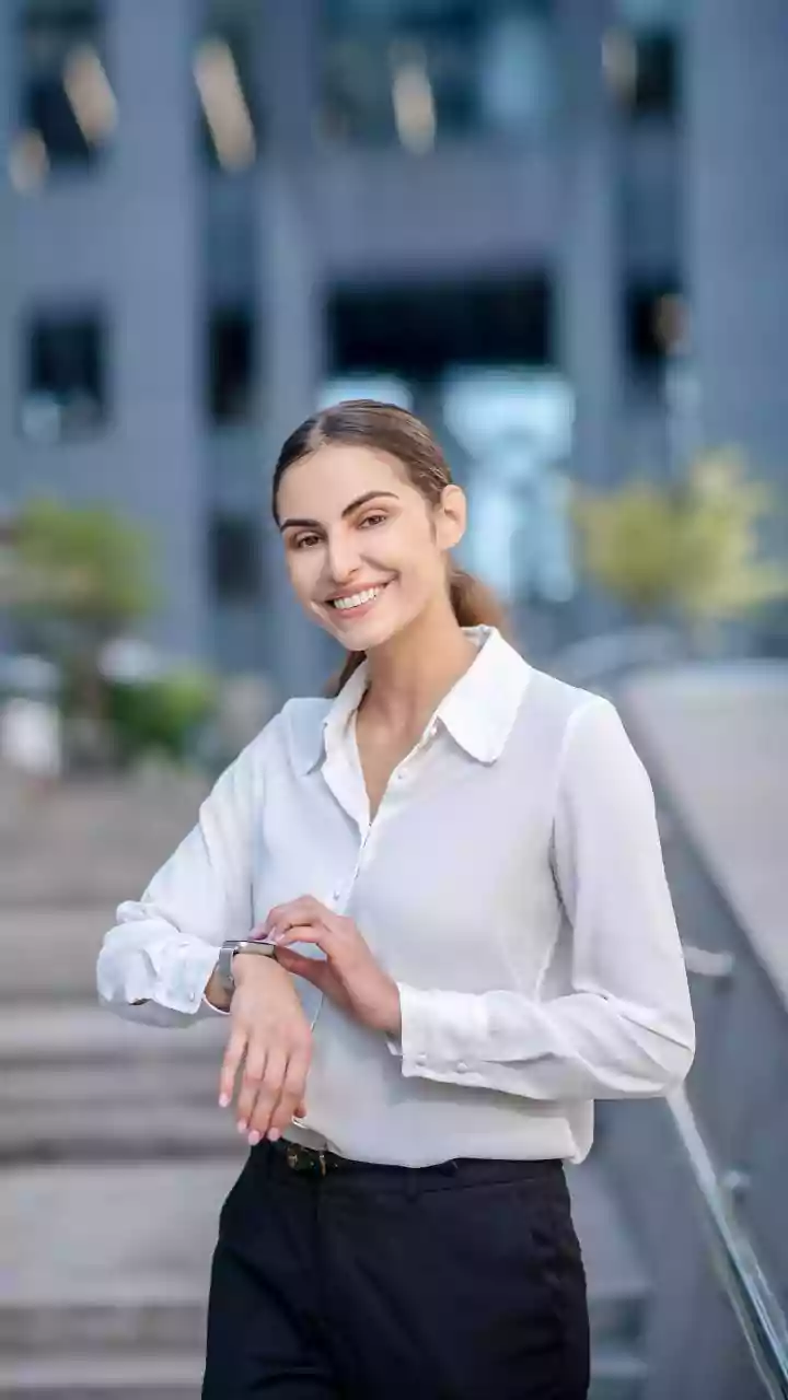 How July's 33% Rise In AI And ML Hiring Explains Portfolio Evidence For AI Roles