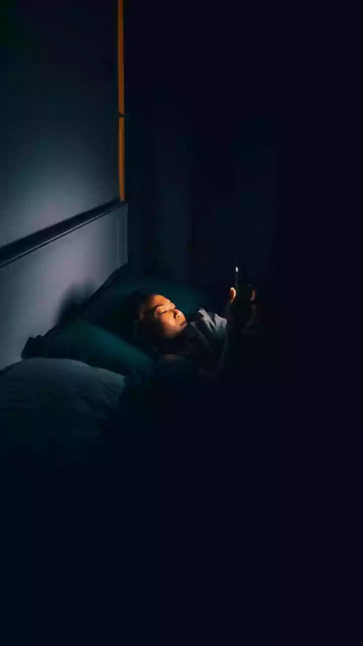 Social media connections unlikely to make you less lonely