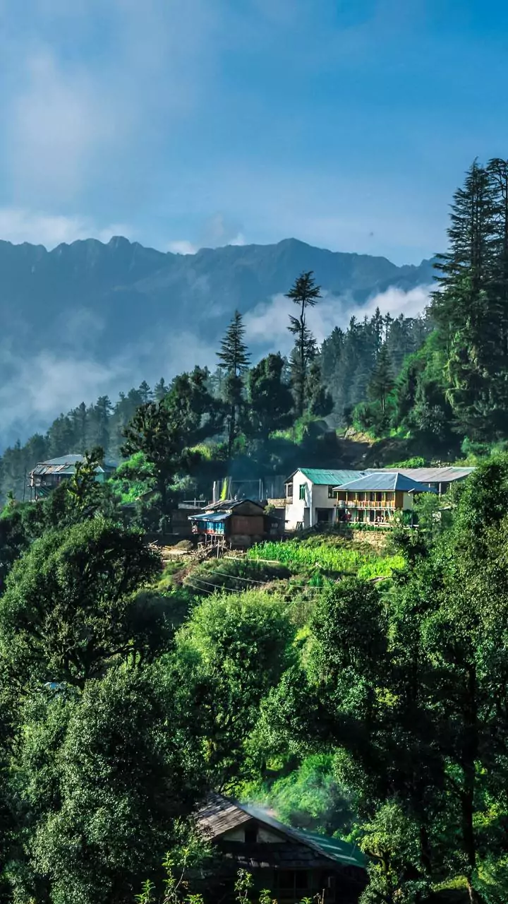 India's Stunning Hill Stations: 9 Must-Visit Destinations!
