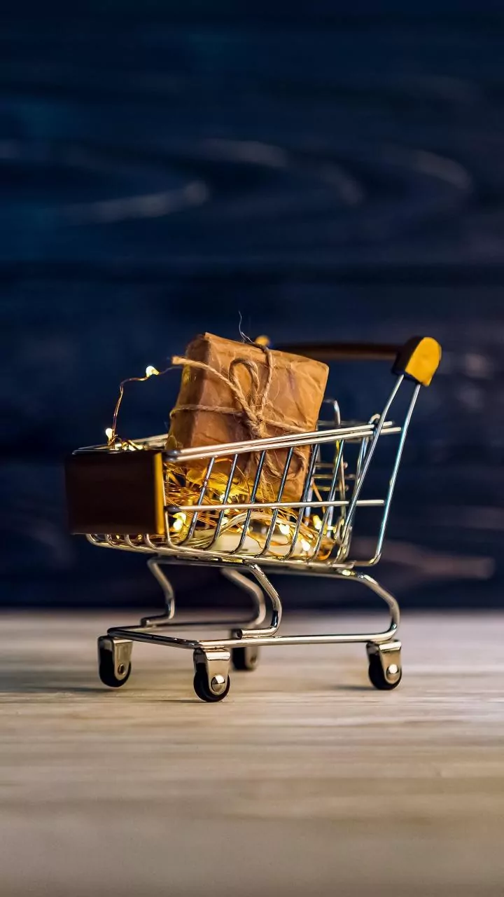 Weekend Shopping Should Not Disappear Inside a General Fun Budget