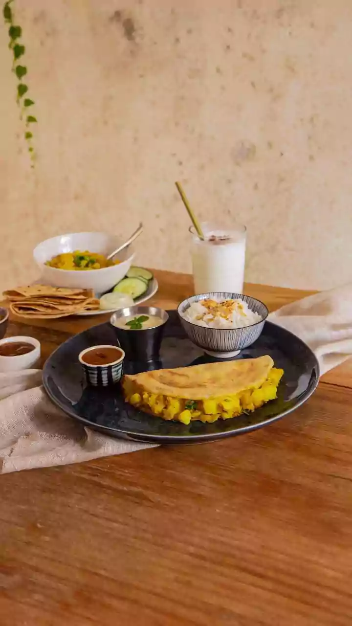 Optimize Your Compact Home: The Ultimate Guide to Space-Saving Dining Sets