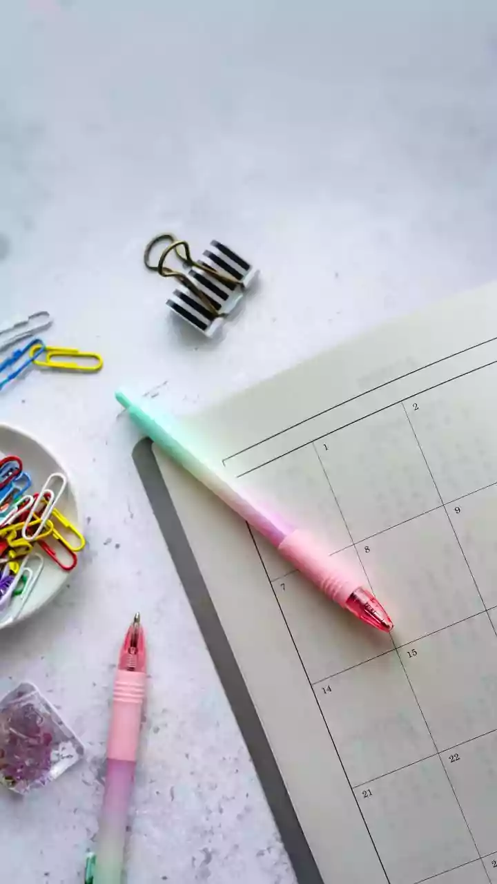 How to organize your tasks with color-coded calendars