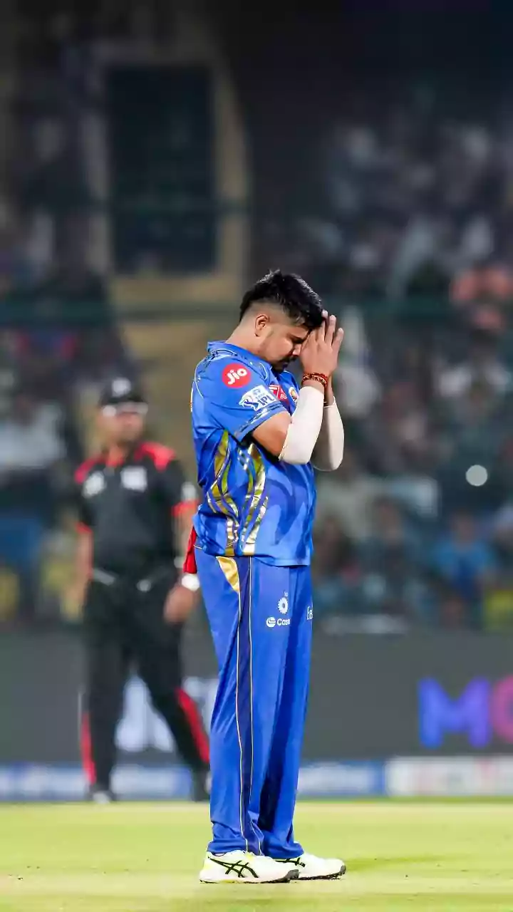 IPL Trivia: THIS is the Only Player Ever to Win Three Consecutive Trophies