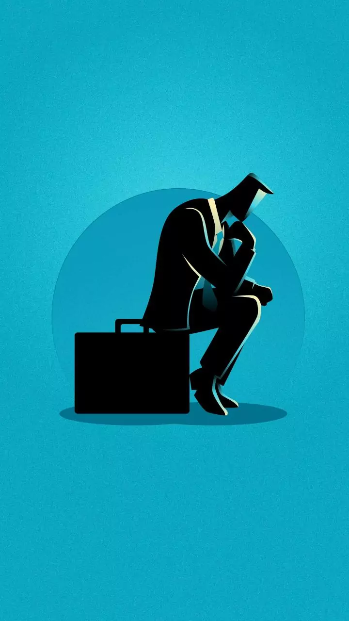 Indian Savers Face Lower FD Rates: How To Decide When To Invest