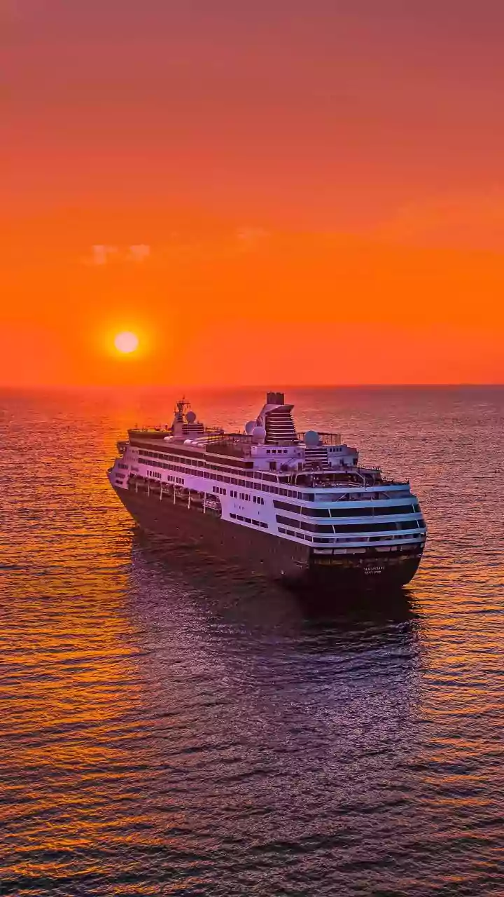 Hantavirus Outbreak on MV Hondius: A Rare Cruise Ship Crisis