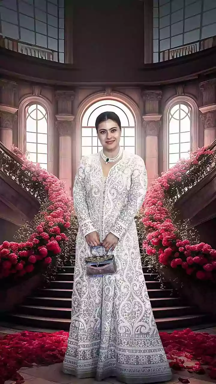 Marodi Magic: Kajol's Kurta & Embroidered Elegance