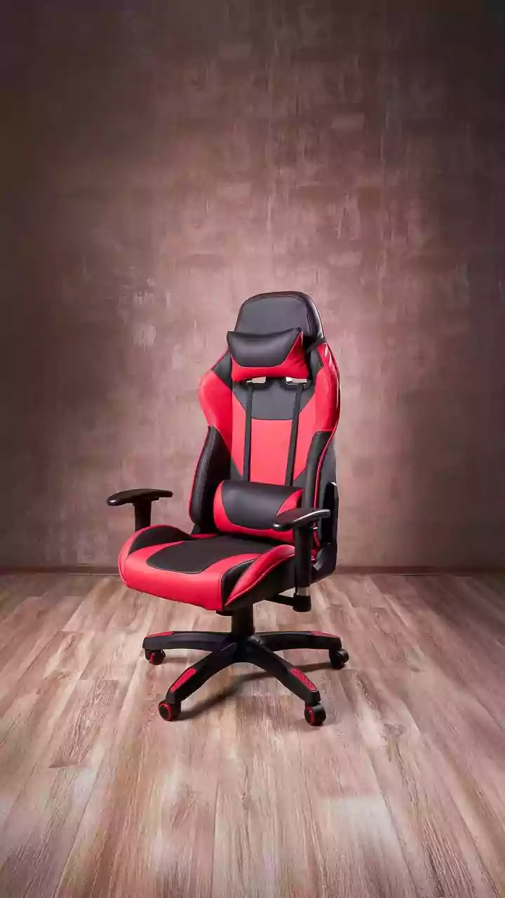 How Correct Desk Chair Adjustments Protect Remote Workers From Developing Chronic Back Strain