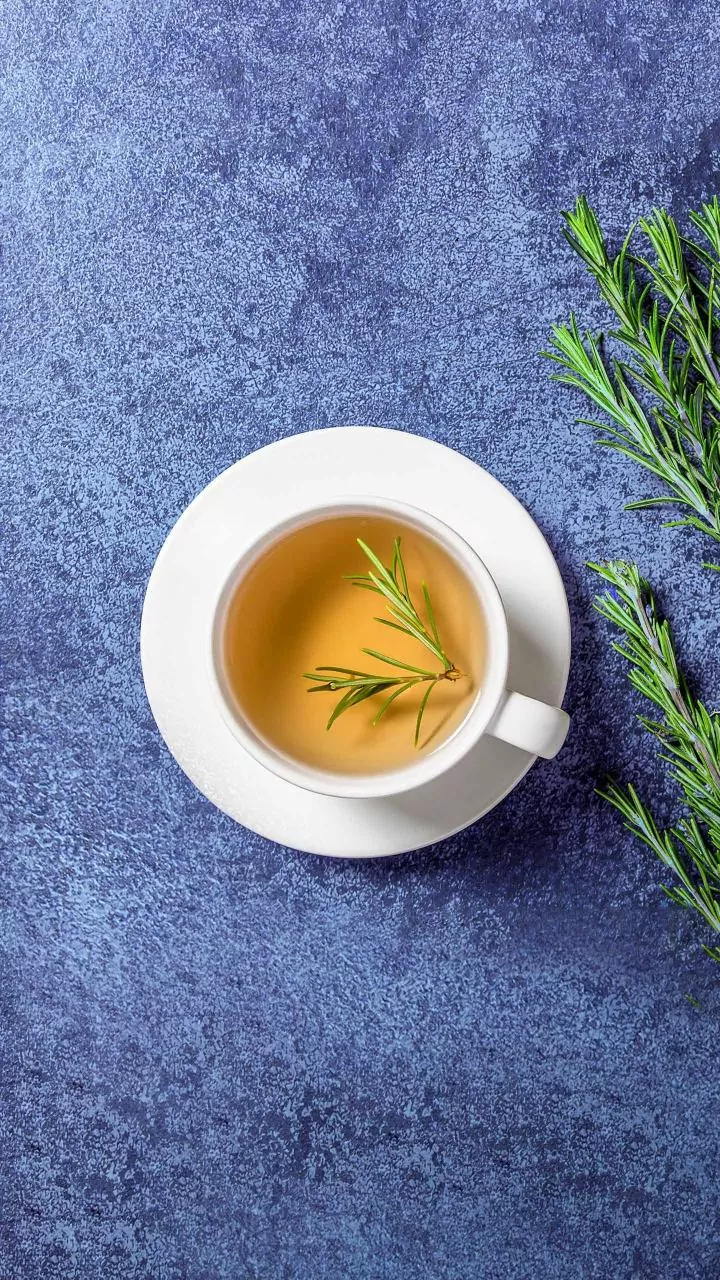 Why Smoked Alpine Infusions From Ladakh Are Winning Modern Kitchen Spaces As Superior Tea Alternatives