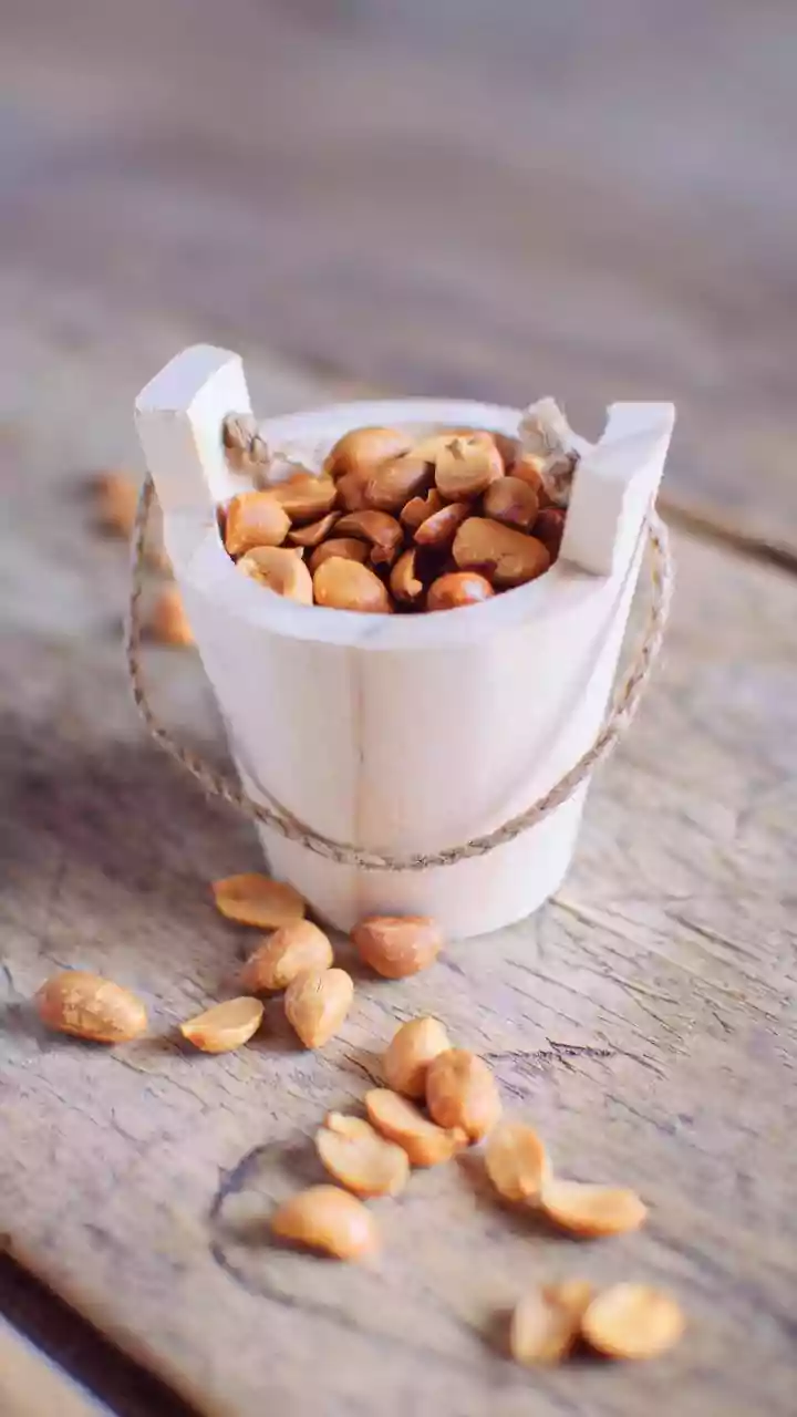 Careful Heat Can Give Homemade Peanuts a Market-Style Crunch