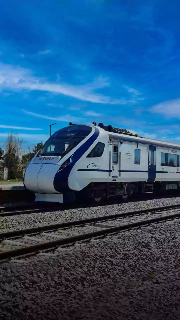 Nearly 3.75 lakh passengers travel on J-K Vande Bharat trains in six months