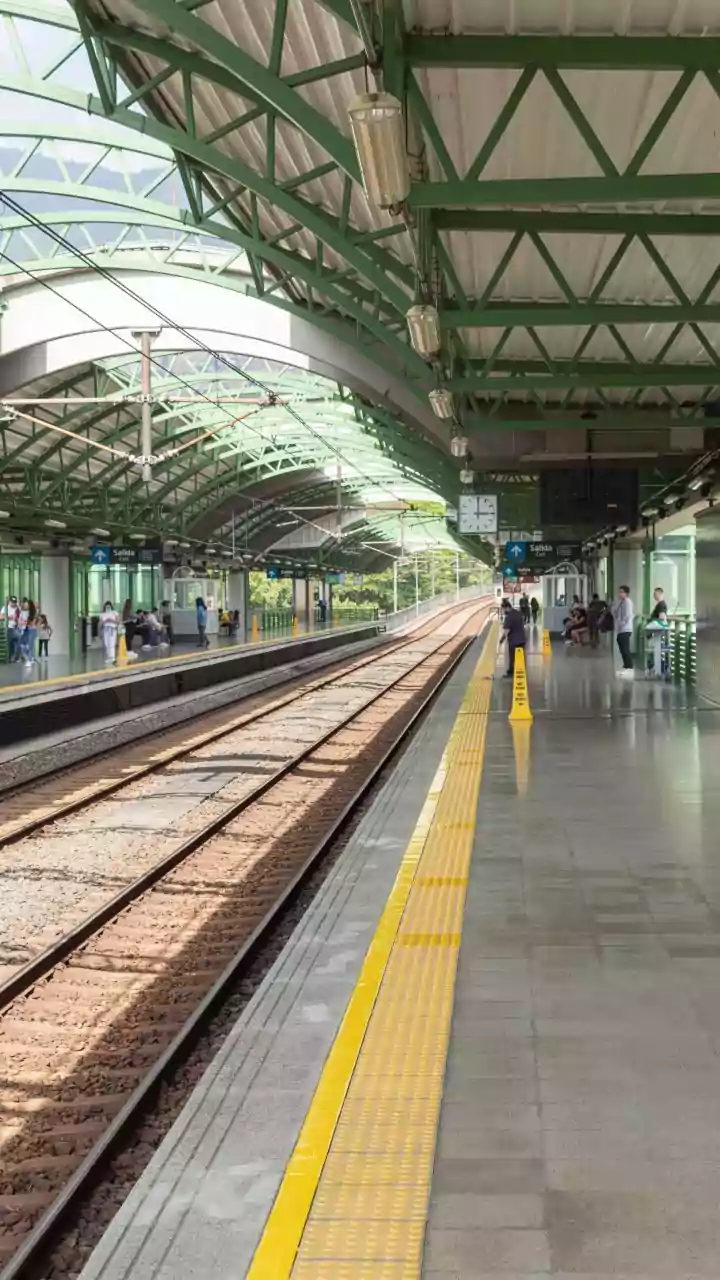 Railway asks zones to firm up grievance redressal mechanism as cleanliness complaints rise by 50%