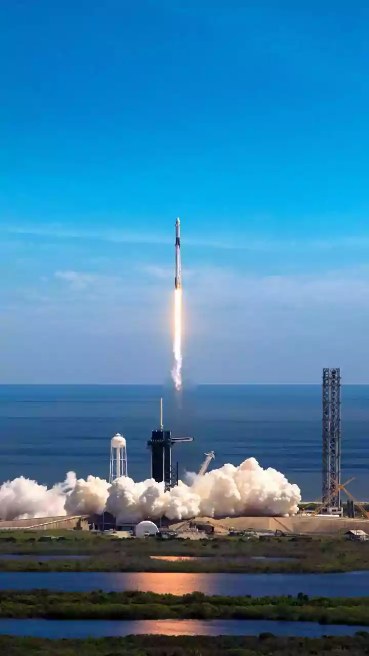 Vietnam's VinSpace to launch satellites on SpaceX Transporter in 2027