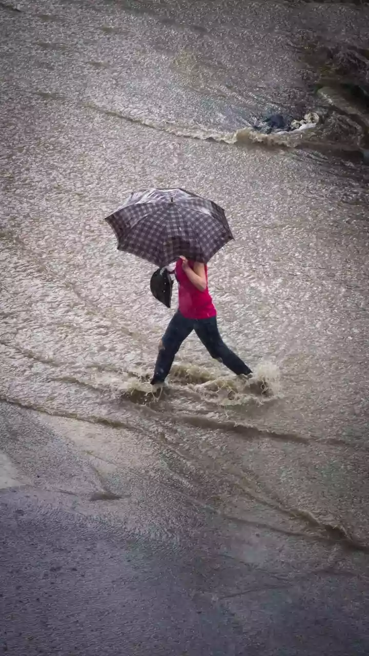 Heavy Rain Is Forecast In North Bengal