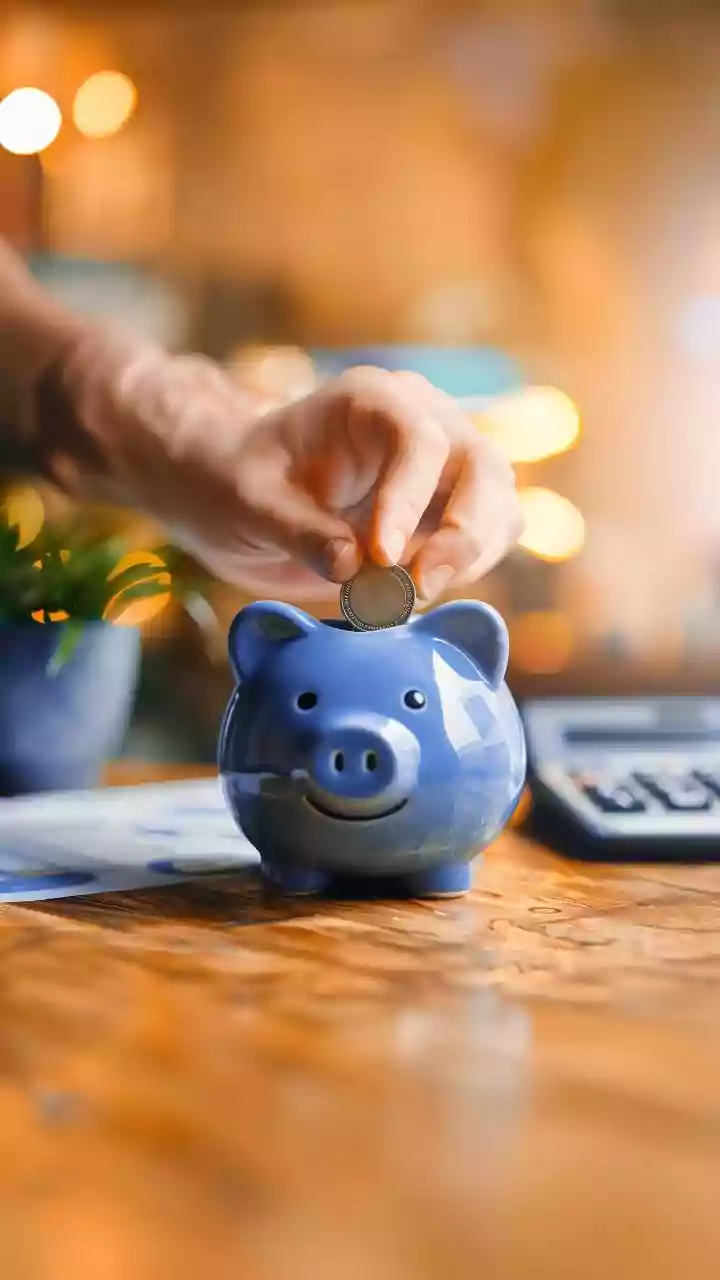 HDFC Bank reduces FD interest rates : Check affected schemes