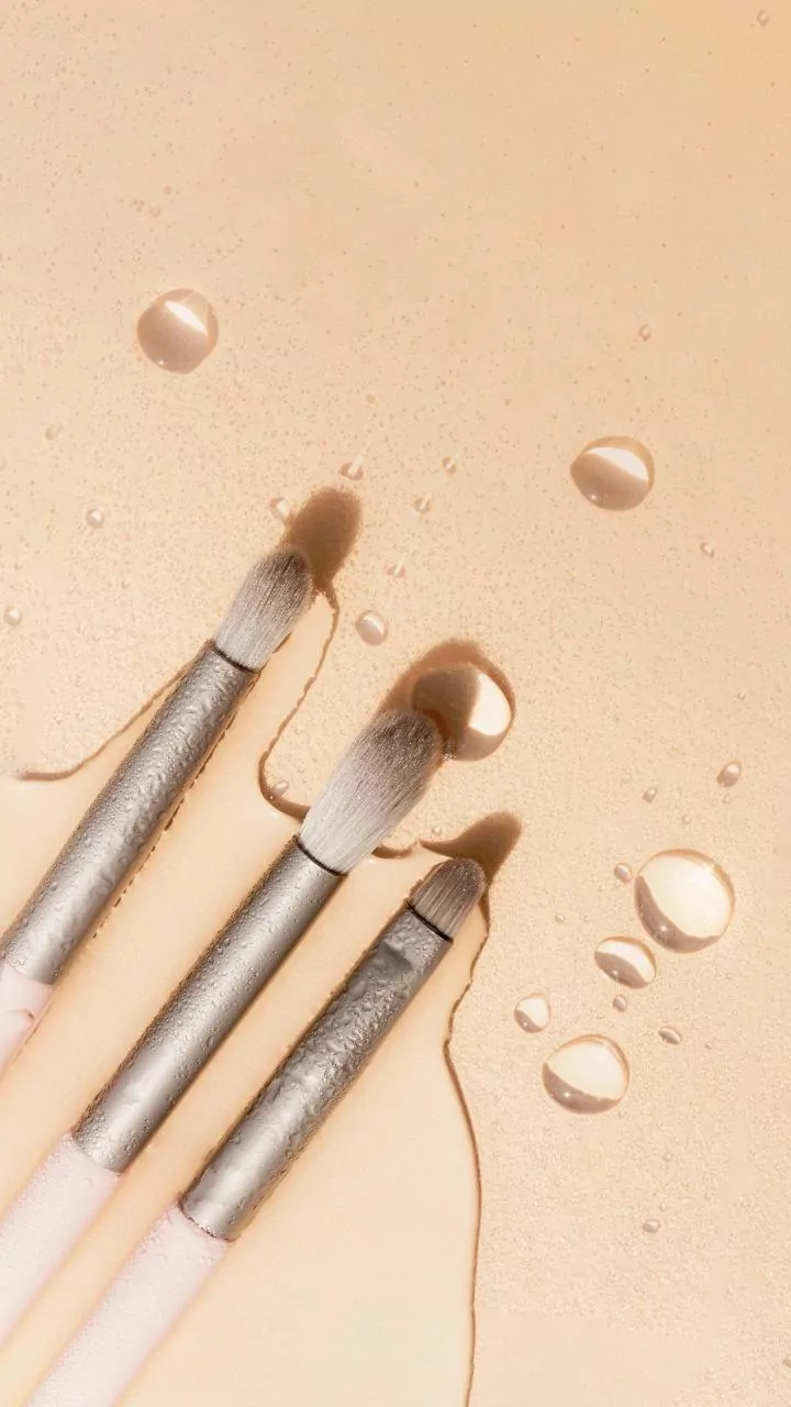 Beauty Experts Back Waterproof Makeup This Season