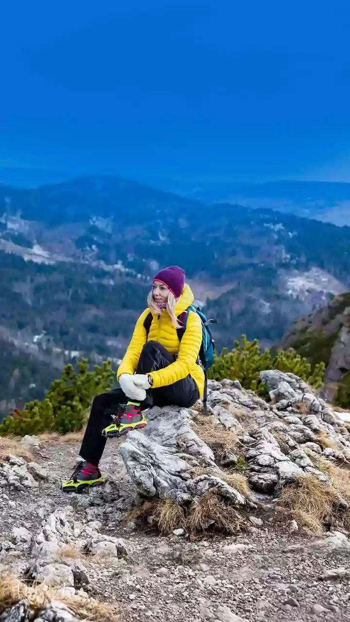 How First-Time Hikers Can Prepare For Cold-Weather Winter Treks In India