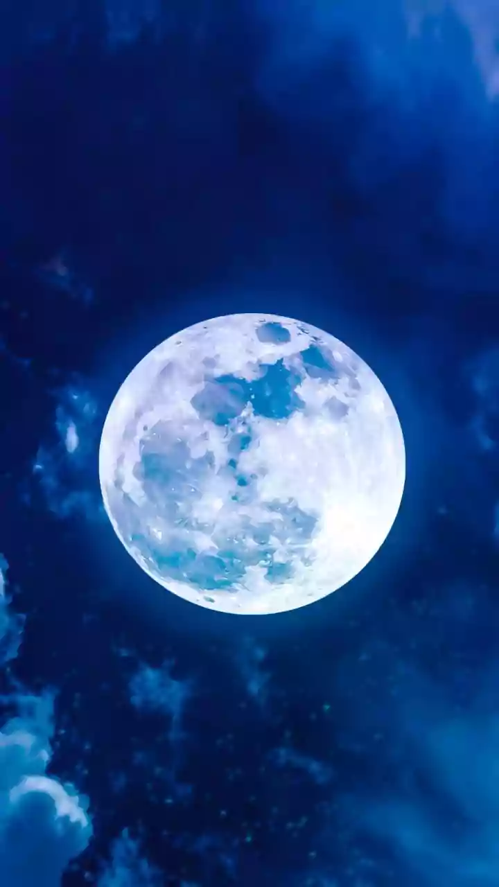 January’s First Full Moon Of 2026: When And How To Watch Wolf Supermoon