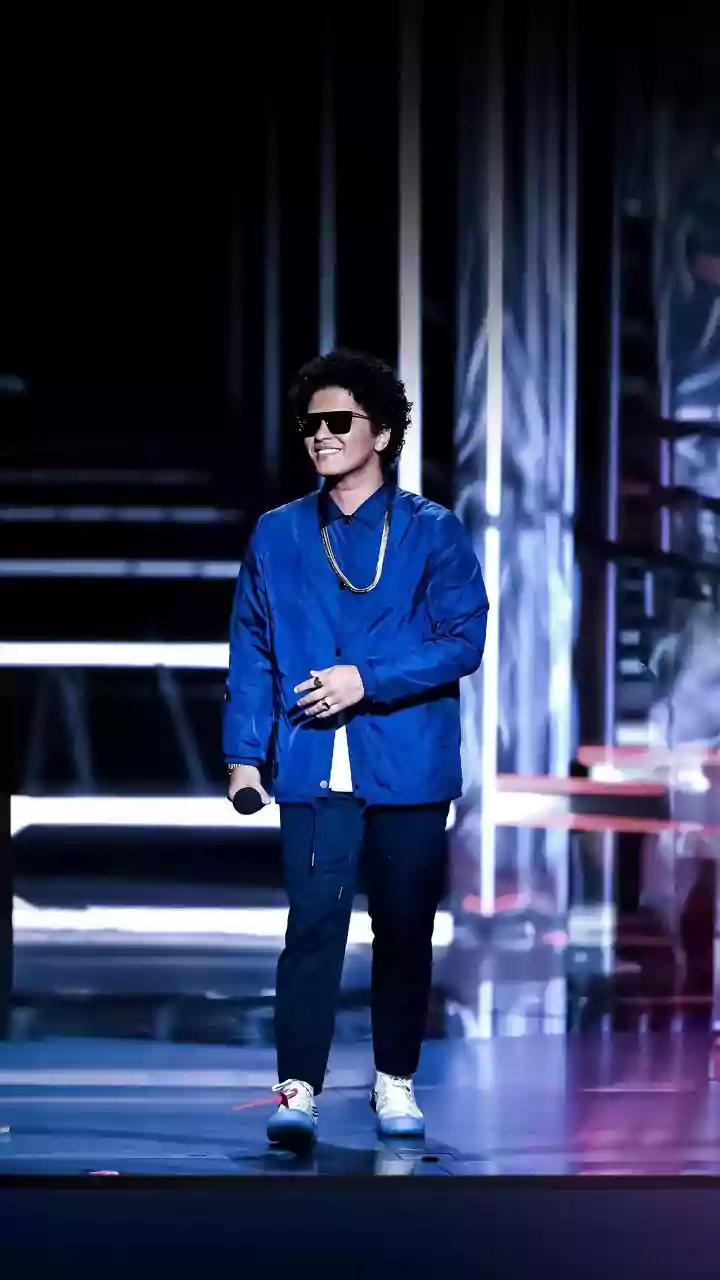 Bruno Mars returns after nearly a decade, announces new album 'The Romantic'