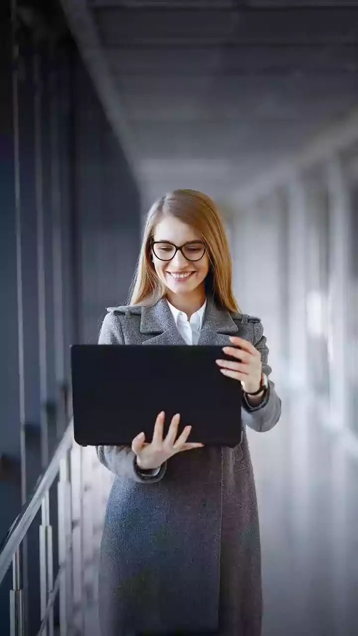 Understanding Layoff Fears Amid Hiring Growth In India's Latest AI-Worker Survey