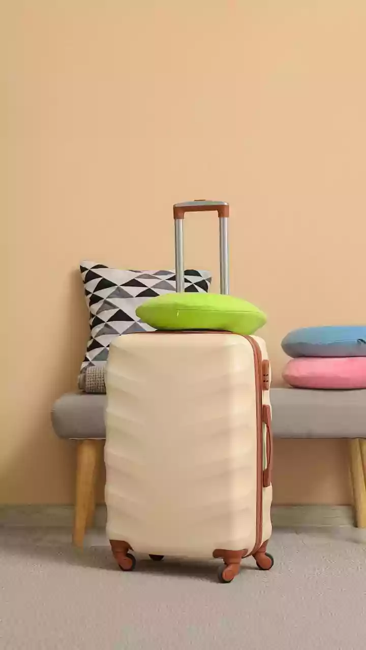 Top 8 Wheel Trolley Bags for Stylish Travel