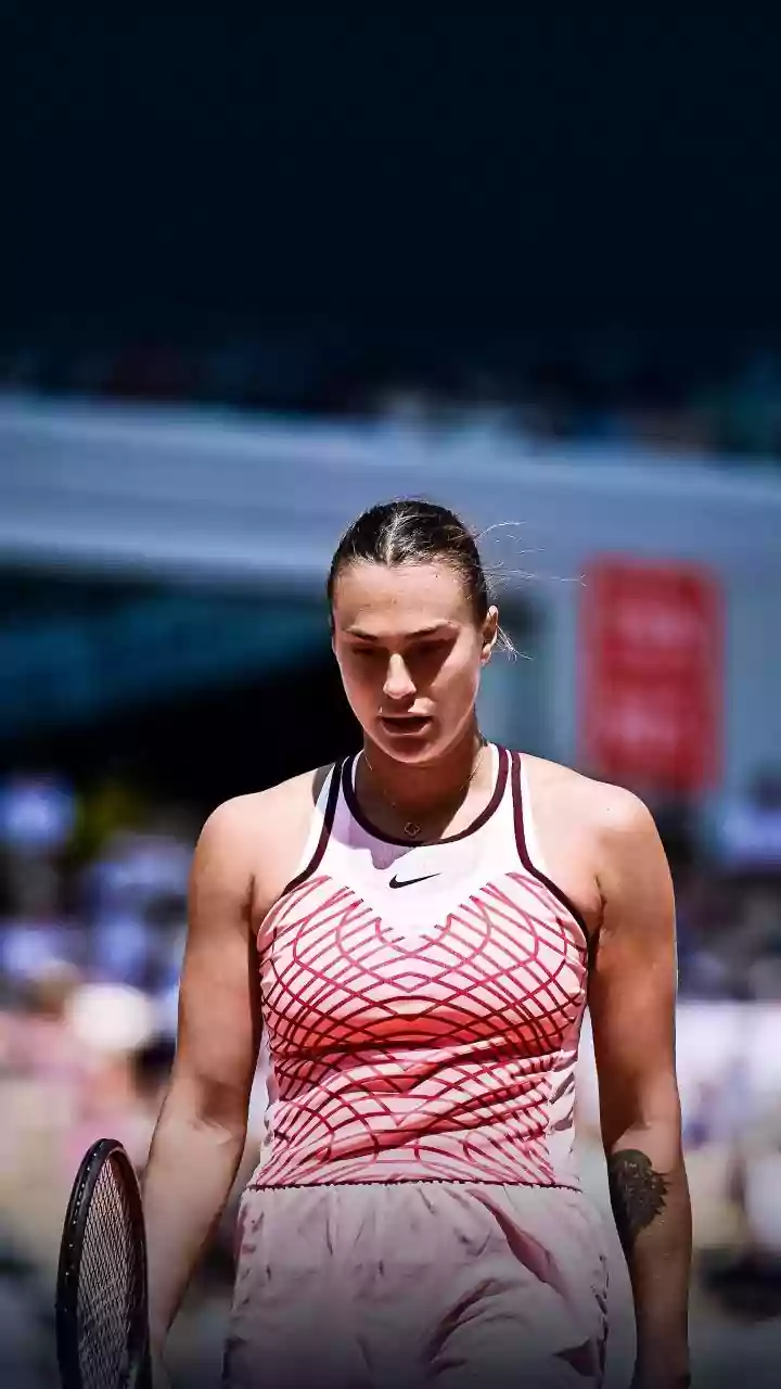 French Open 2026: Sabalenka endures spectacular collapse as Shnaider soars into semi-finals