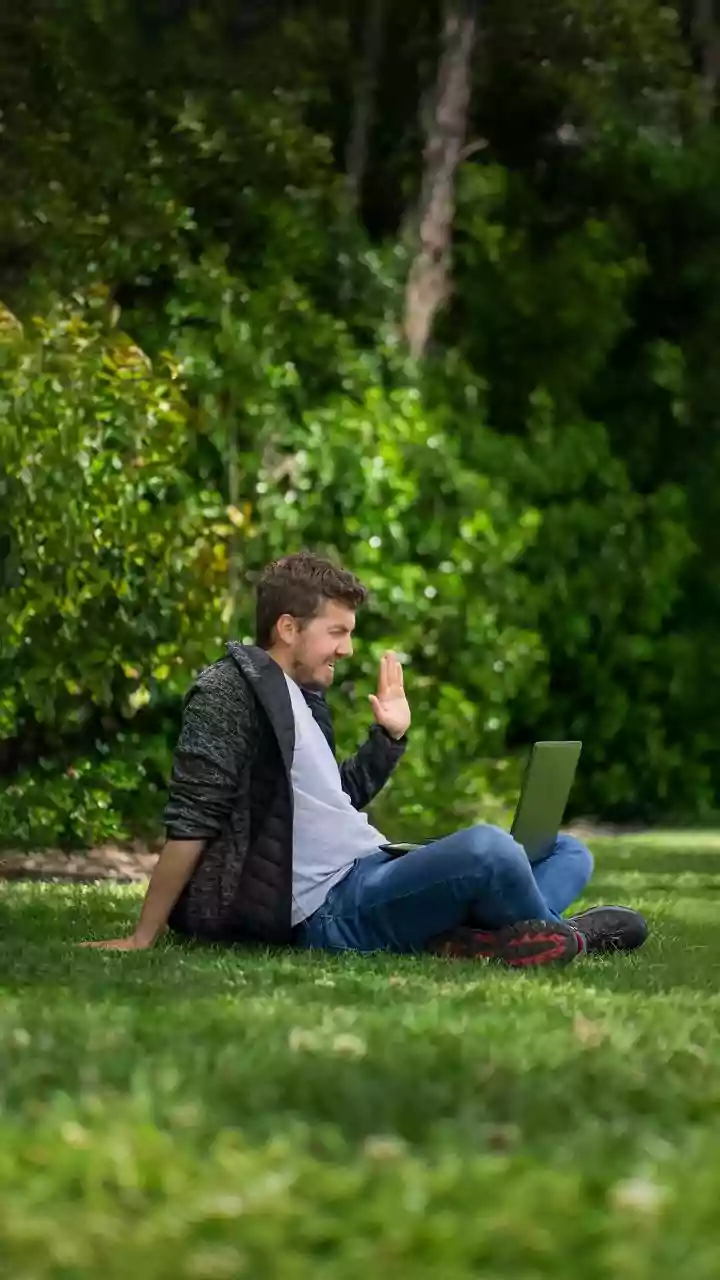 How Portfolio Careers Offer Financial Freedom To Remote Workers Doing Weekend Consulting