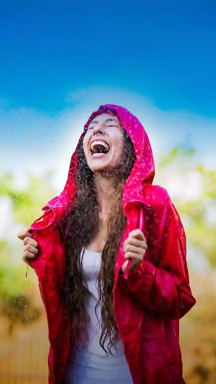Beauty Lovers Are Switching To Rain-Proof Looks