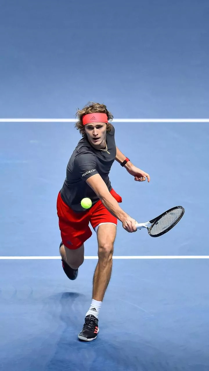 Zverev supera batalha dramática, se vinga de Bublik e avança em Xangai