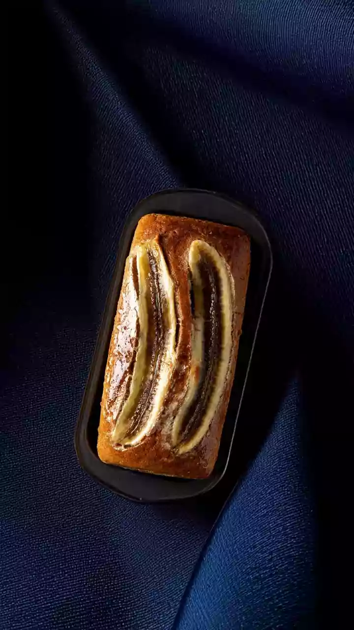 Bolo de banana com café para os dias mais frios