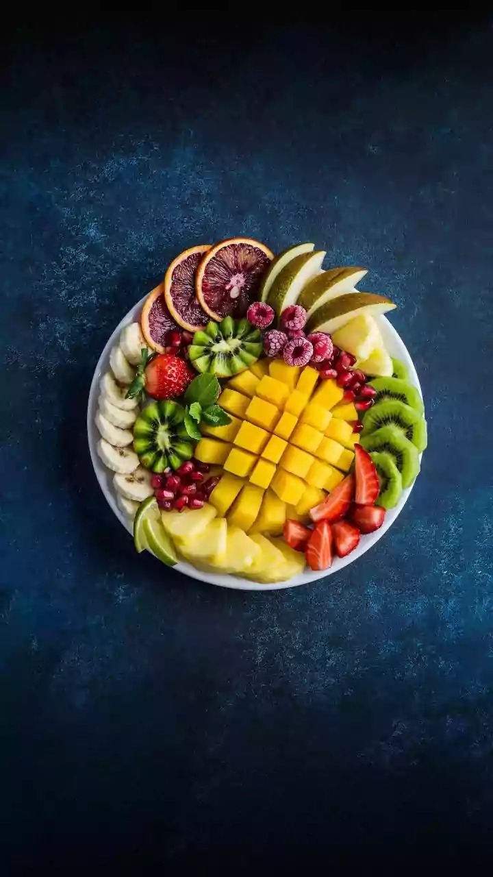 How Seasonal Fruit Choices Add Variety To Everyday Indian Meals