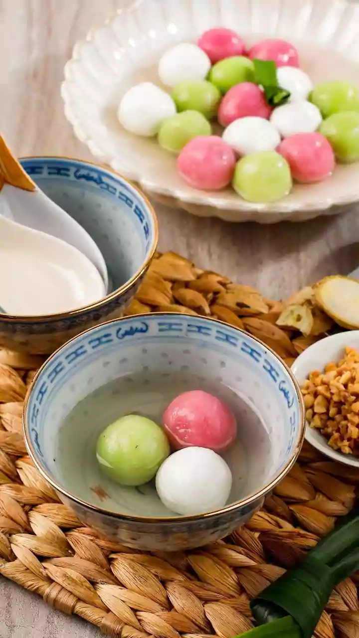 Sweet and Sticky: Four Fragrant Malaysian Coconut Snacks