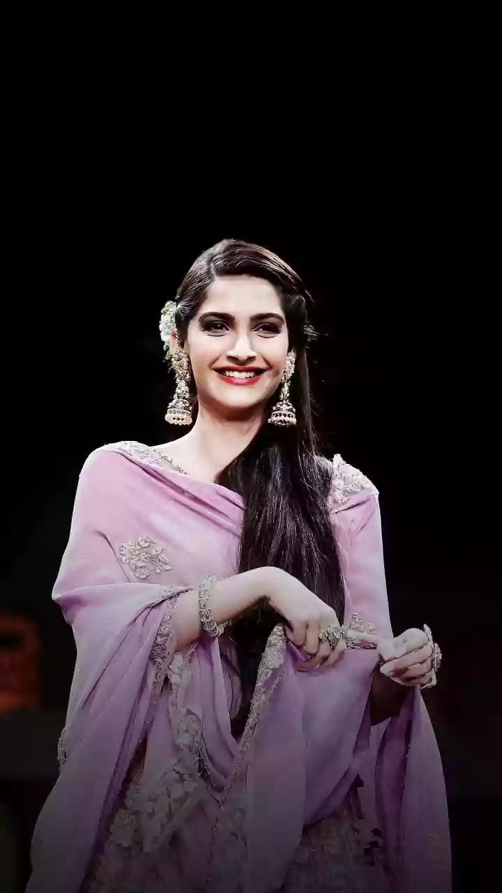 Easy Hairstyle Choices That Suit Every Type Of Traditional Festive Outfit