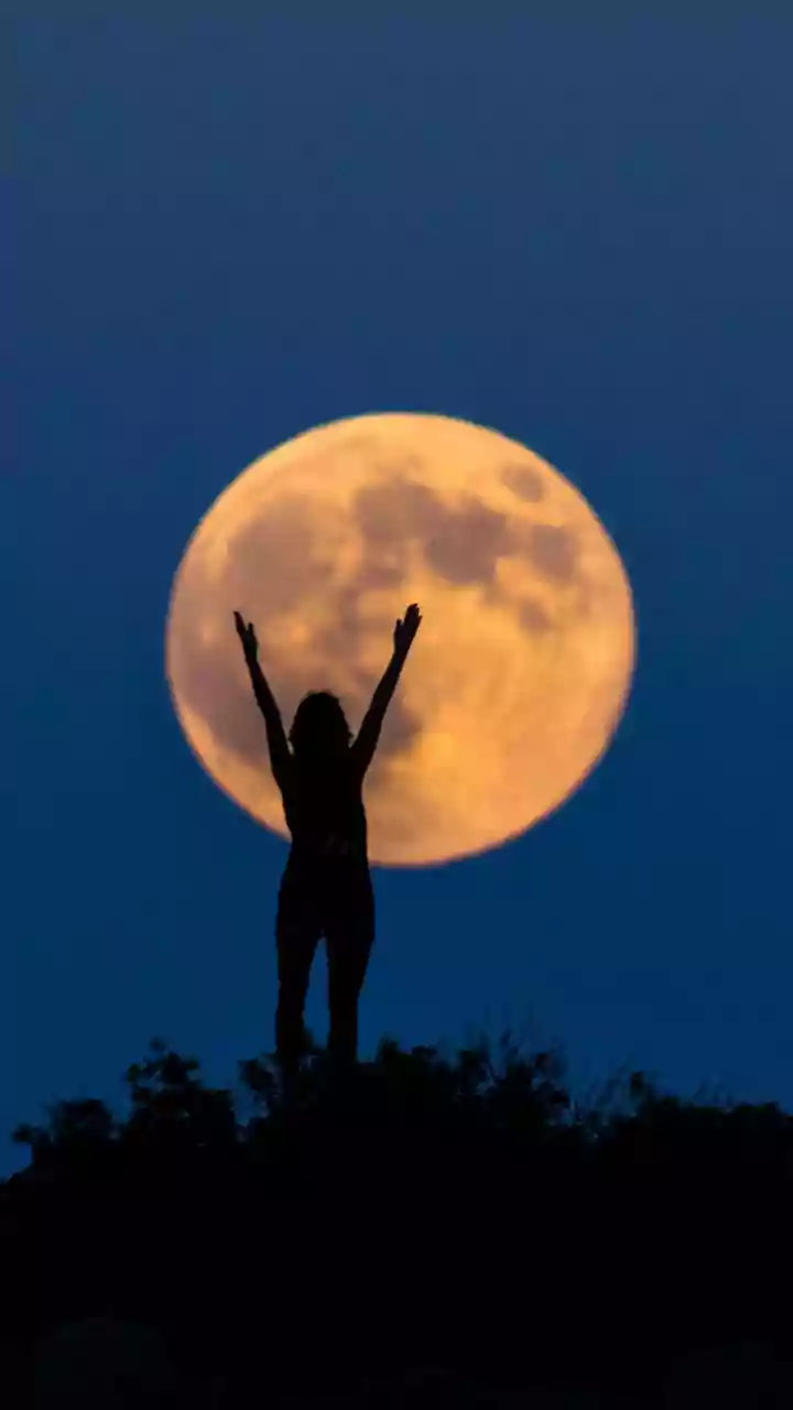 Full-Moon Rituals Are Getting A Youth-Friendly Rebrand