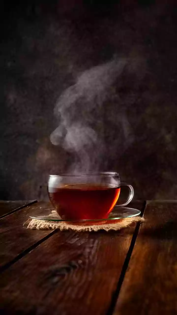 Research Warns Against Consuming Extremely Hot Tea Quickly On An Empty Stomach
