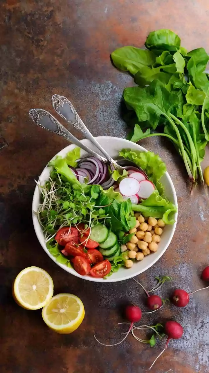 Why nutrition experts condemn simple raw protein tracking for plant-based diet plans