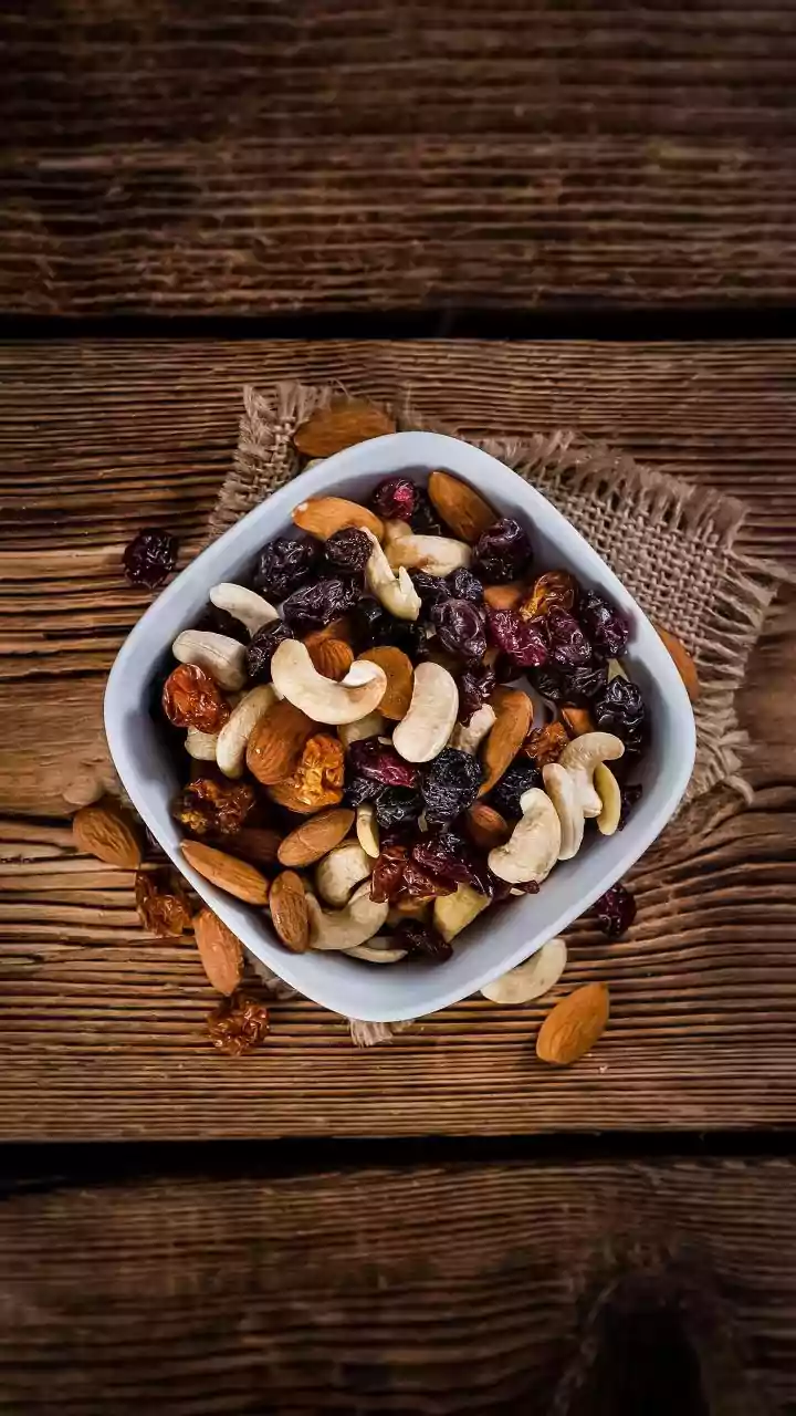 Beat Evening Cravings Quickly Simple Date-And-Nut Balls And Roasted Flaxseeds For Energy