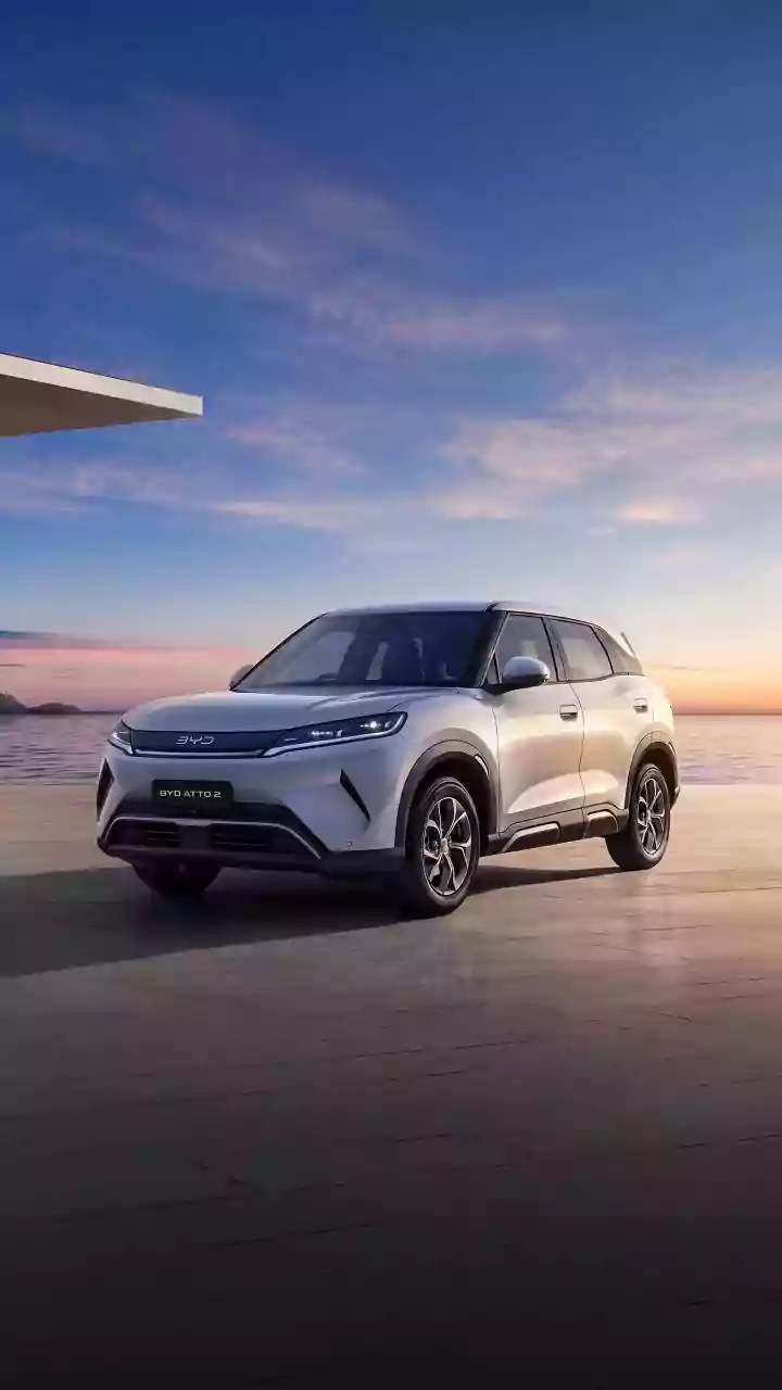 BYD Atto 2 estreia em junho com motor híbrido flex para enfrentar Creta e T-Cross