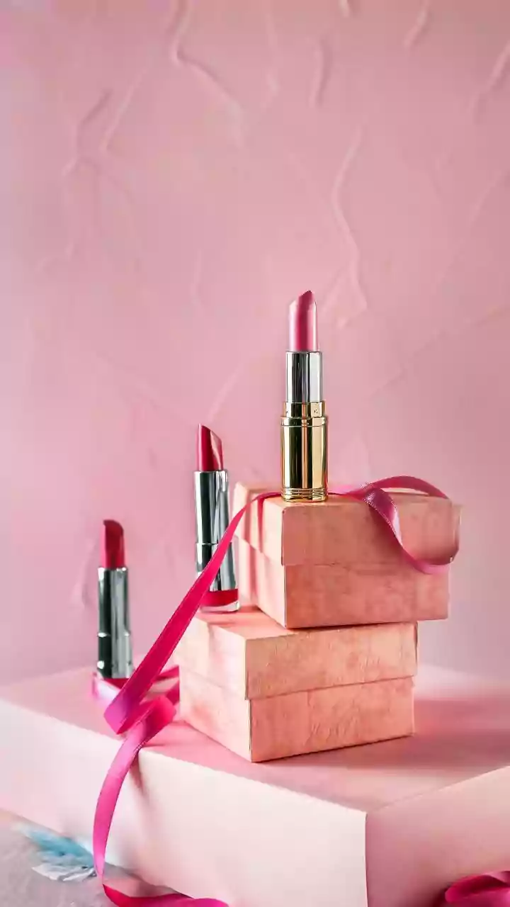 Myntra Sale: Lipstick Luxury at Low Prices!