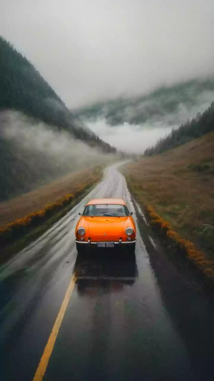 Quick fog fade — see your city’s clearest drive hours now.