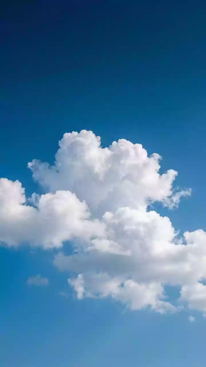 Cloud gazing: A simple way to clear your mind