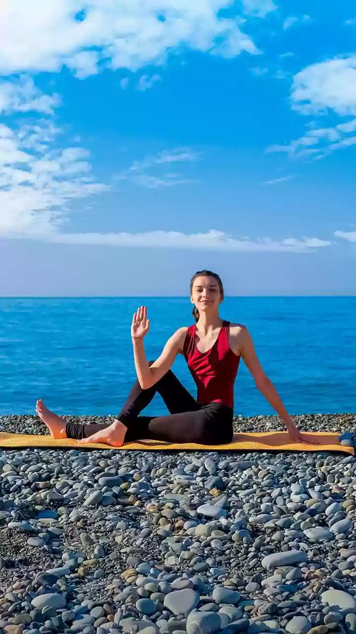 How Active Recovery Exercises Keep Your Spine Healthy Despite Hours Of Sitting